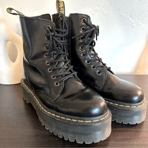 Dr. Martens Jadon Smooth Platform Boots
